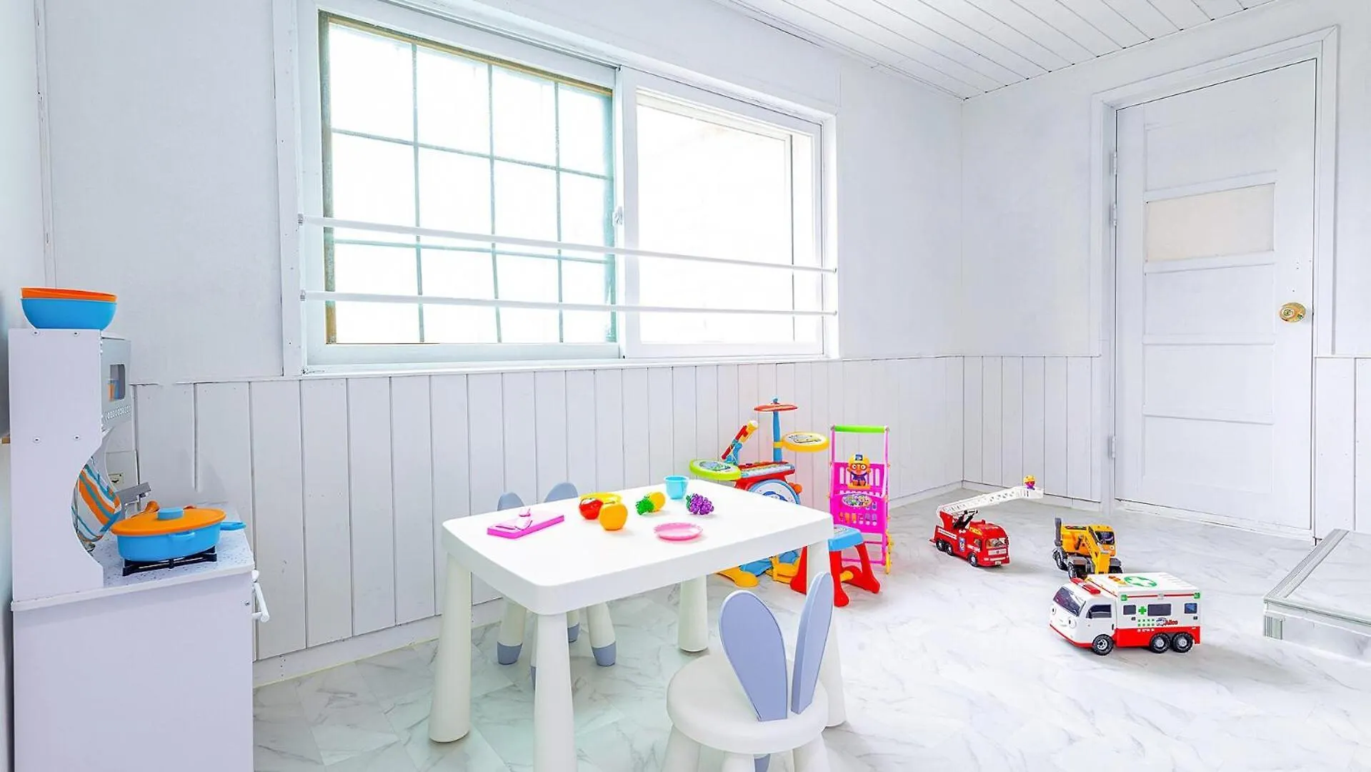 Ganghwado Baby Bear Spa Pension Incheon Korsel